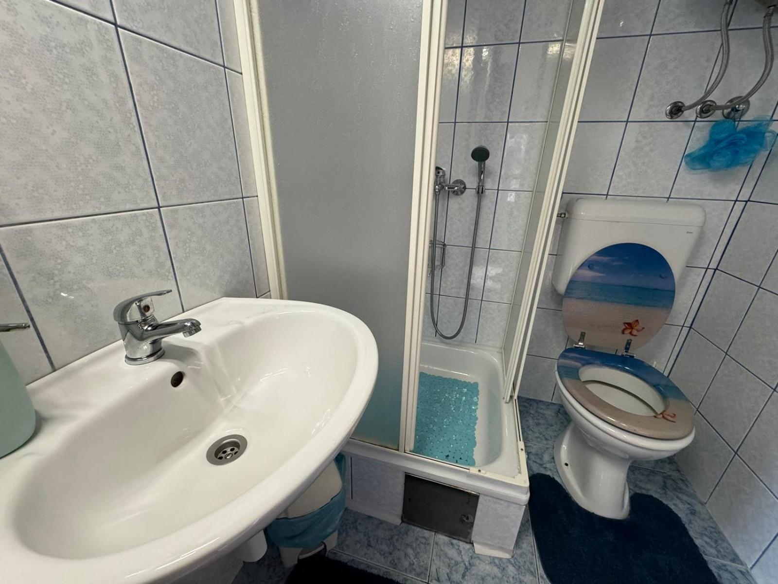 Holiday Home Manda Tounj Екстериор снимка