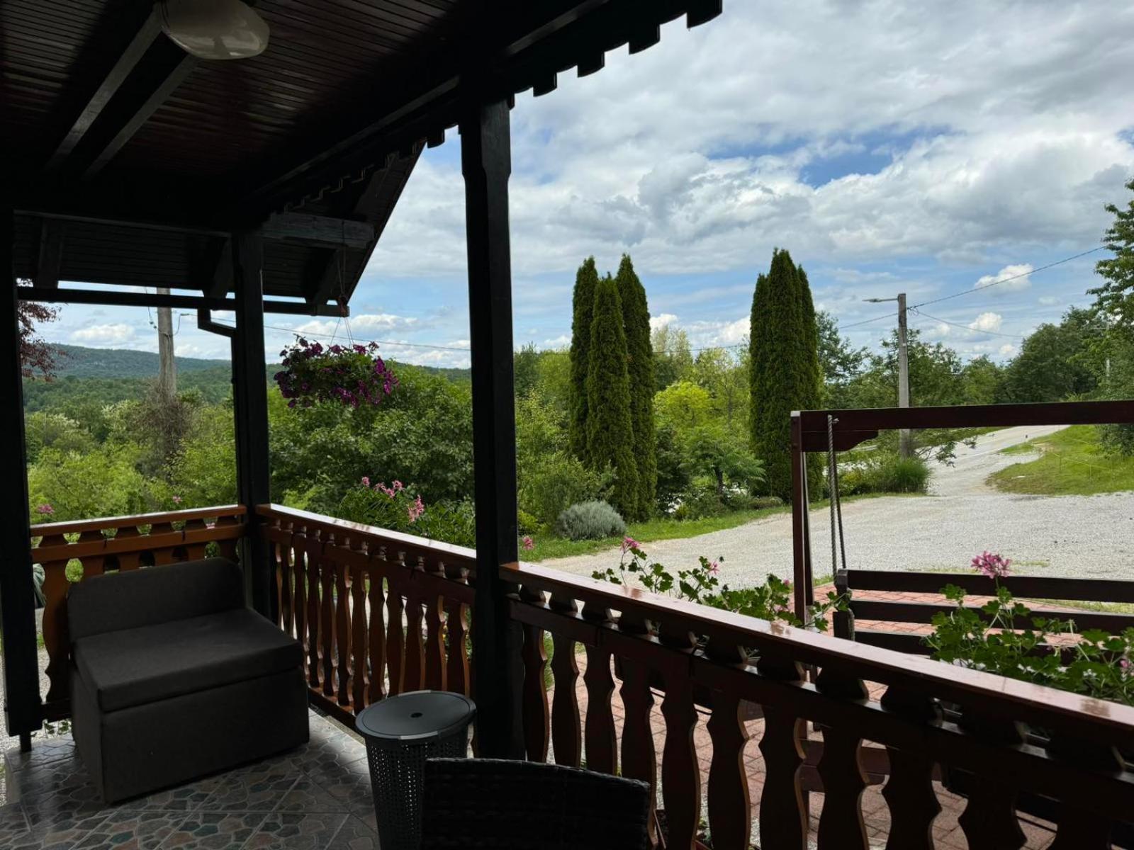 Holiday Home Manda Tounj Екстериор снимка